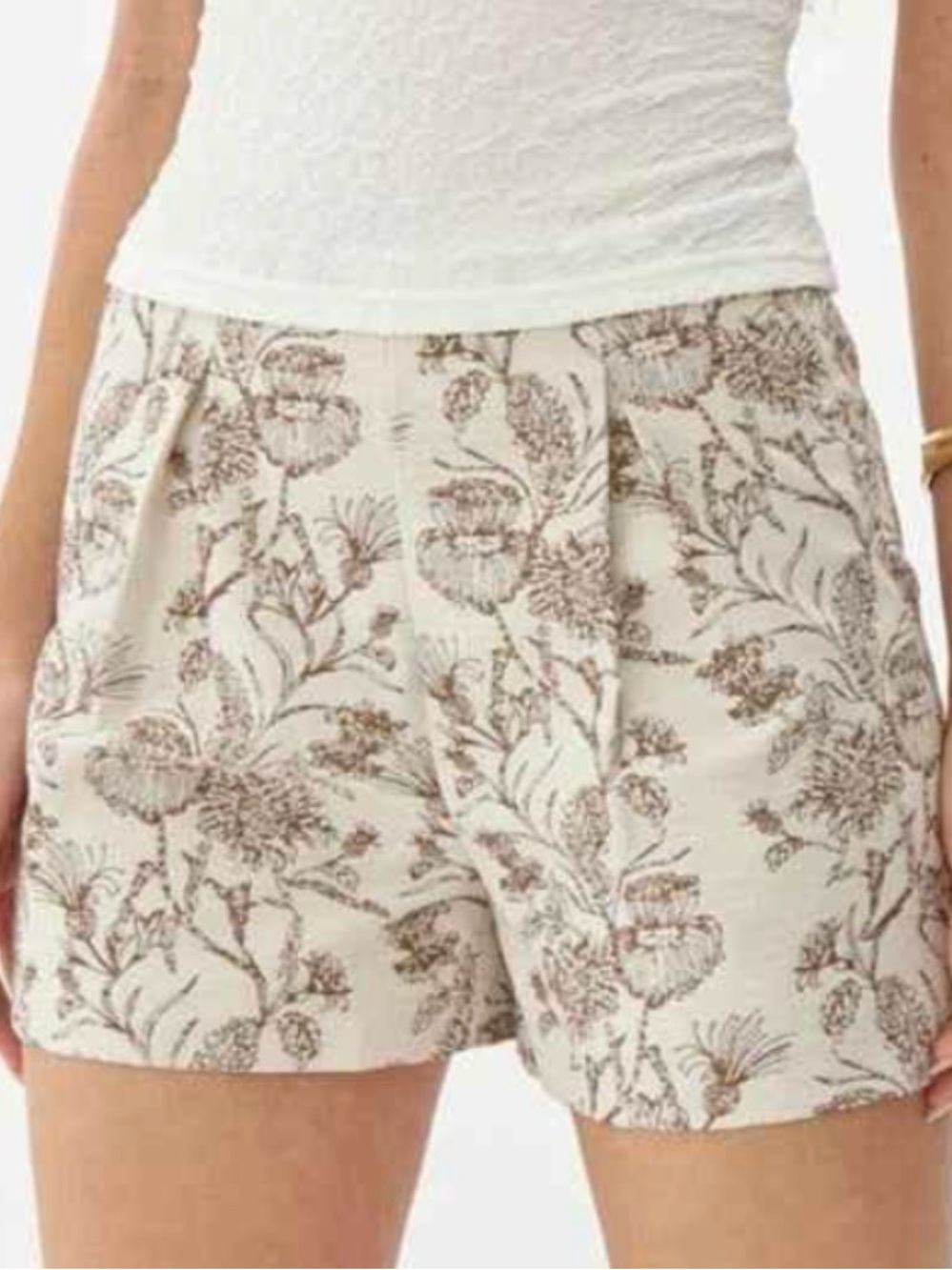 Adelyn Rae Cream Floral Pleated Bermuda Jacquard Shorts cream and brown - Picture 2 of 10